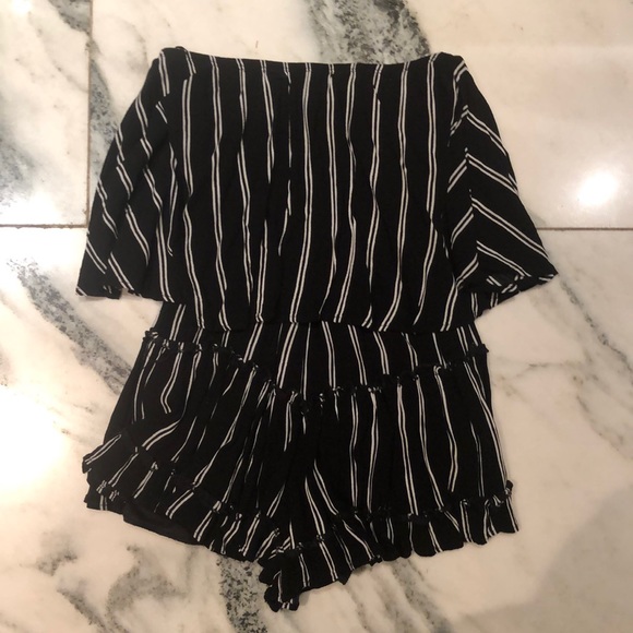 Black and white striped strapless romper - Picture 1 of 4